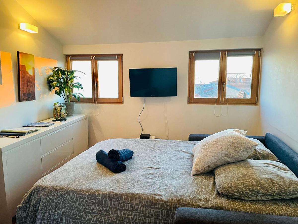 דירות ניס Gilly 4 - Exceptional 2Beds, Sea View, Modern,A/C, Old Town מראה חיצוני תמונה