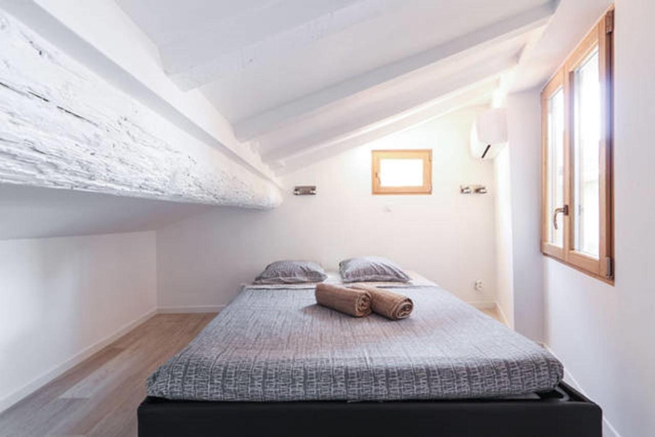 דירות ניס Gilly 4 - Exceptional 2Beds, Sea View, Modern,A/C, Old Town מראה חיצוני תמונה