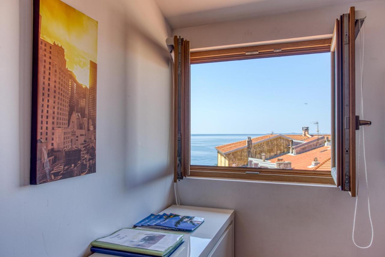 דירות ניס Gilly 4 - Exceptional 2Beds, Sea View, Modern,A/C, Old Town מראה חיצוני תמונה